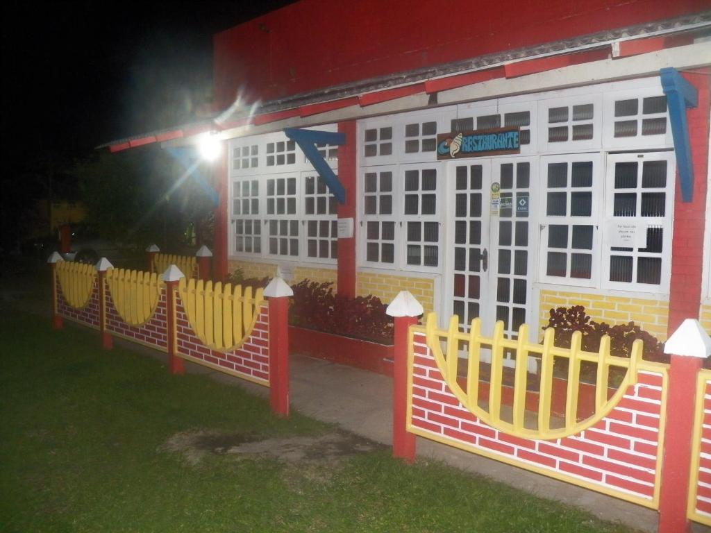 Pousada Solar Das Conchas Cabo Frío Exterior foto